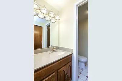 170 Cascade Drive, Indian Head Park, IL 60525 - Photo 16