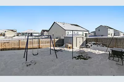 39 W Bluebell Avenue, Cortland, IL 60112 - Photo 26