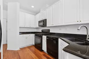 31104 Carpenter Ct, Warrenville, IL 60555 - Photo 16