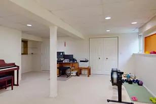 412 Chateau Dr, Buffalo Grove, IL 60089 - Photo 28