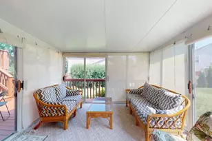 412 Chateau Dr, Buffalo Grove, IL 60089 - Photo 14