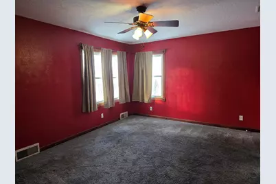 2909 W Lefevre Road, Sterling, IL 61081 - Photo 4