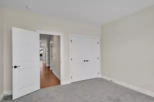 8028 Bradley Dr, Tinley Park, IL 60487 - Photo 20