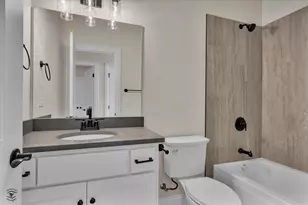 8028 Bradley Dr, Tinley Park, IL 60487 - Photo 22