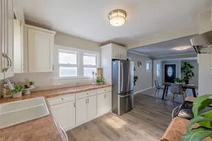 3017 Gabriel Ave, Zion, IL 60099 - Photo 10