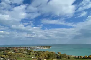 3900 N Lake Shore Dr, Chicago, IL 60613 - Photo 20