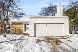 2S616 Linden Square, Warrenville, IL 60555 - Photo 1