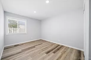 2S616 Linden Square, Warrenville, IL 60555 - Photo 18