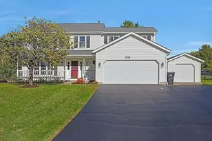 1514 Seville Ct, Johnsburg, IL 60051 - Photo 1