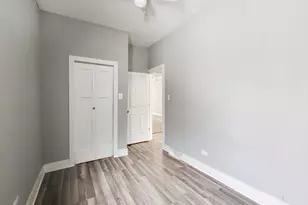 5116 S Carpenter St, Chicago, IL 60609 - Photo 12