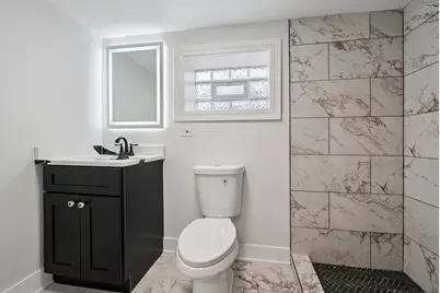 8389 S Baltimore Avenue, Chicago, IL 60617 - Photo 18