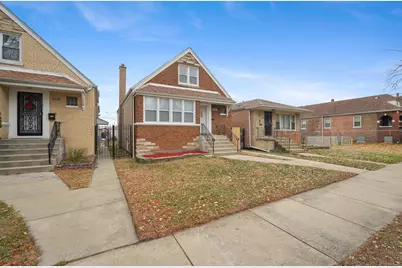 8389 S Baltimore Avenue, Chicago, IL 60617 - Photo 2