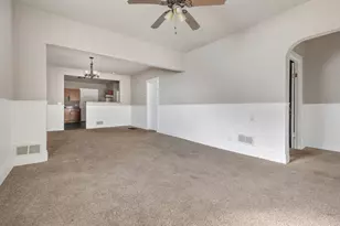 631 E 142nd St, Dolton, IL 60419 - Photo 20