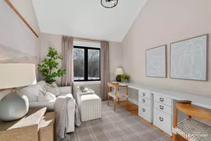 1166 Challenge Rd, Batavia, IL 60510 - Photo 12