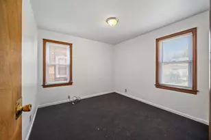 12216 S Carpenter St, Chicago, IL 60643 - Photo 10