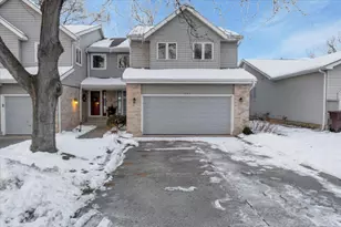 563 St Johns Rd, Woodstock, IL 60098 - Photo 1