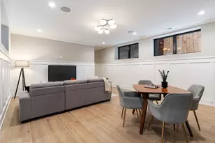 2203 W Huron Ave, Chicago, IL 60622 - Photo 40