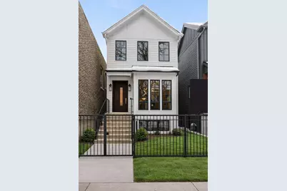 2203 W Huron Avenue, Chicago, IL 60622 - Photo 1