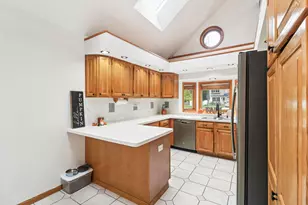 1039 S School St, Lombard, IL 60148 - Photo 4