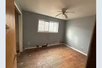 1237 E 95th Street, Chicago, IL 60628 - Photo 8