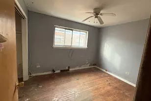 1237 E 95th St, Chicago, IL 60628 - Photo 8