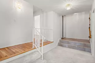 9009 Golf Rd, Des Plaines, IL 60016 - Photo 2