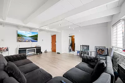 1960 W Hood Avenue #2C, Chicago, IL 60660 - Photo 4