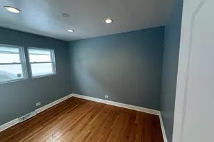 9710 S Chappel Ave, Chicago, IL 60617 - Photo 10