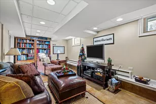 177 Washington Rd, Lake Forest, IL 60045 - Photo 28