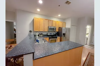 3111 W Lawrence Avenue #D202, Chicago, IL 60625 - Photo 12