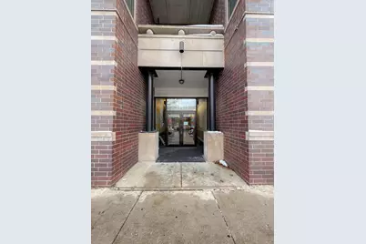 3111 W Lawrence Avenue #D202, Chicago, IL 60625 - Photo 2