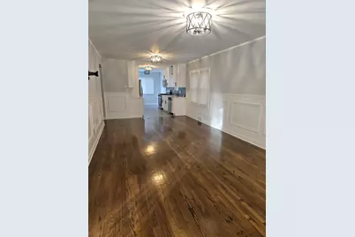 8728 S Merrill Avenue, Chicago, IL 60617 - Photo 2
