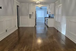 8728 S Merrill Ave, Chicago, IL 60617 - Photo 4