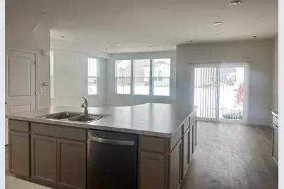 5924 Hawkweed Drive, Naperville, IL 60564 - Photo 8