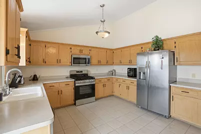 1347 Rainbow Circle, Manteno, IL 60950 - Photo 6