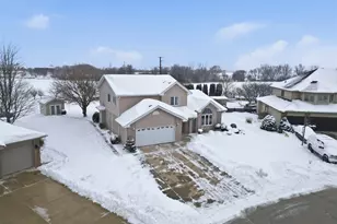 1347 Rainbow Cir, Manteno, IL 60950 - Photo 38