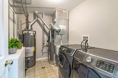 349 Pine Lake Circle, Vernon Hills, IL 60061 - Photo 22