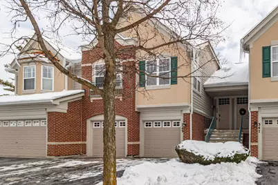 349 Pine Lake Circle, Vernon Hills, IL 60061 - Photo 2