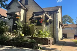 13529 S Burley Ave, Chicago, IL 60633 - Photo 1