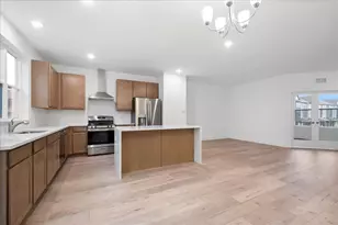 [Address not provided], Morton Grove, IL 60053 - Photo 10