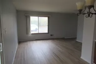 [Address not provided], Lombard, IL 60148 - Photo 6