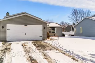 320 Homestead Dr, Bolingbrook, IL 60440 - Photo 22