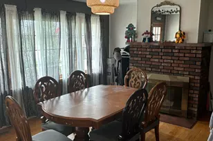 172 N Floyd Ln, Chicago Heights, IL 60411 - Photo 2