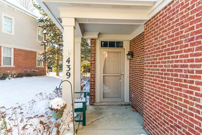 439 Pine Lake Circle, Vernon Hills, IL 60061 - Photo 2