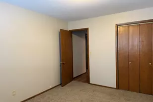 5766 Hoylake Dr, Rockford, IL 61107 - Photo 30