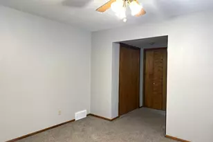 5766 Hoylake Dr, Rockford, IL 61107 - Photo 24