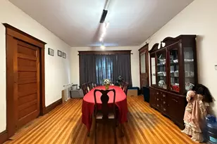 319 W Washington St, Clifton, IL 61727 - Photo 4