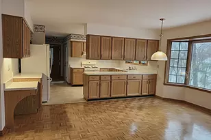 6808 Scotch Pine Trail, Darien, IL 60561 - Photo 18