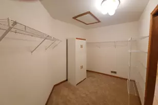 6808 Scotch Pine Trail, Darien, IL 60561 - Photo 36