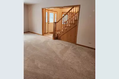 6808 Scotch Pine Trail, Darien, IL 60561 - Photo 6